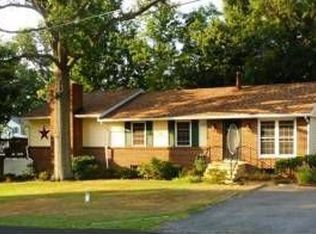 1506 Wakefield Rd, Edgewater, MD 21037