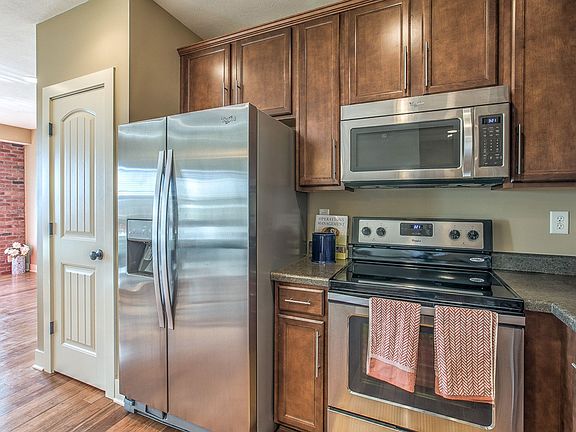 4th image of 19009 Marcy St #19009-209-A860