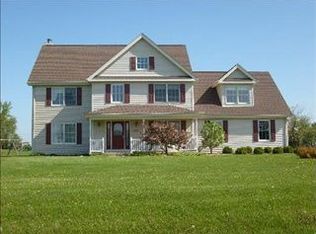 4920 Patty Ln, Ringwood, IL