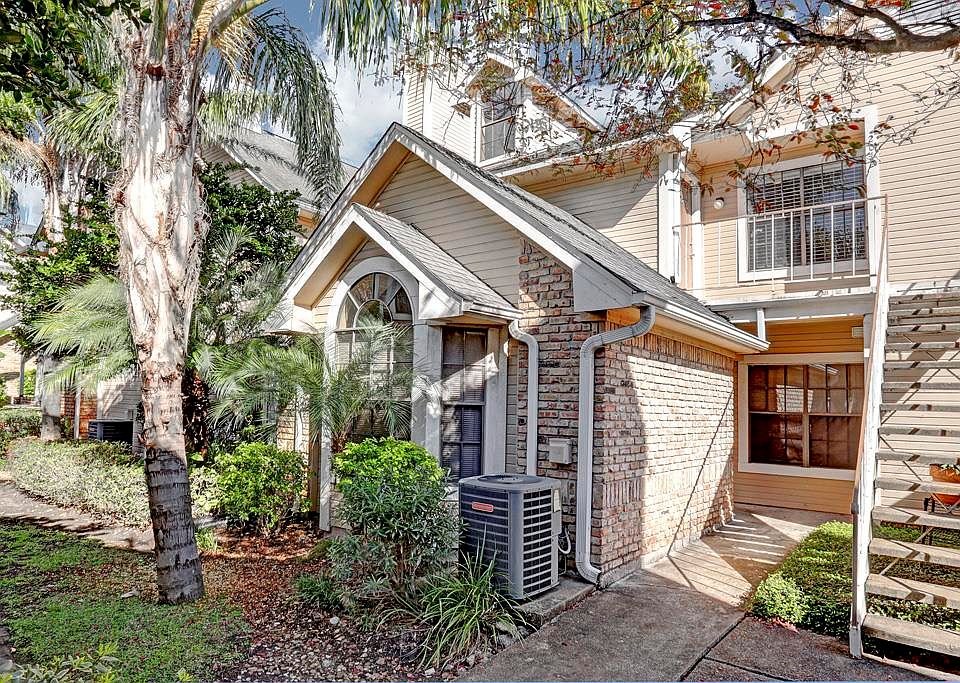 1st image of 2300 Old Spanish Trl APT 2042