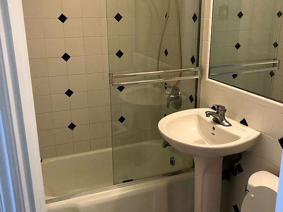 5th image of 760 N Point St #301