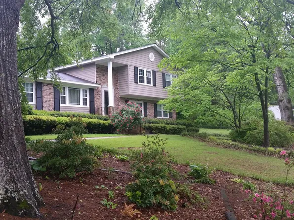 1601 Quail Lake Dr, West Columbia, SC 29169
