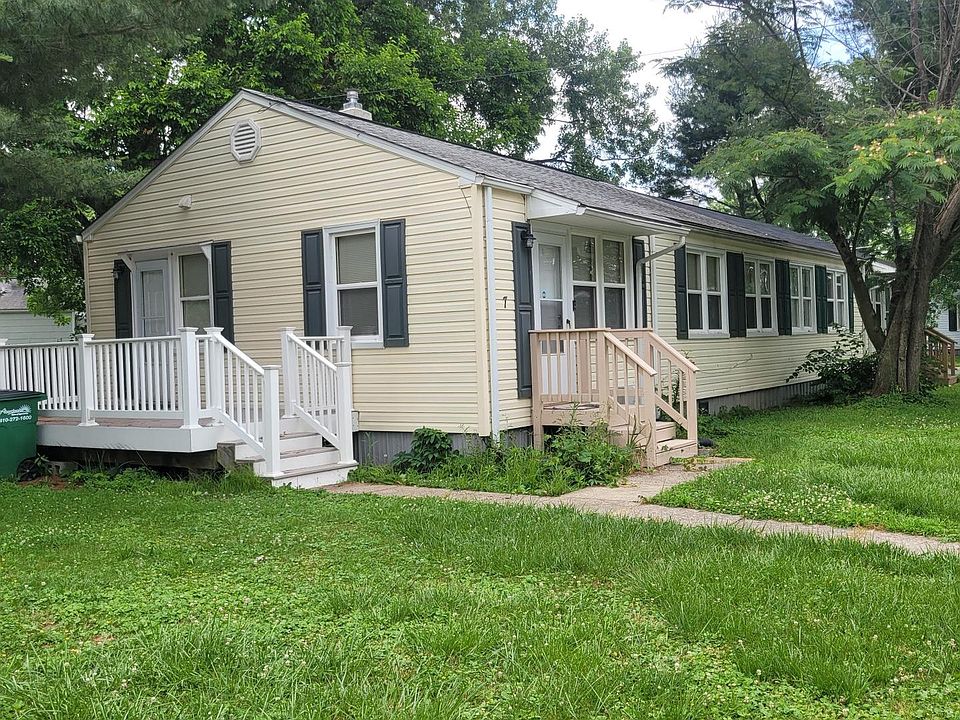 1st image of 7 Aberdeen Ave