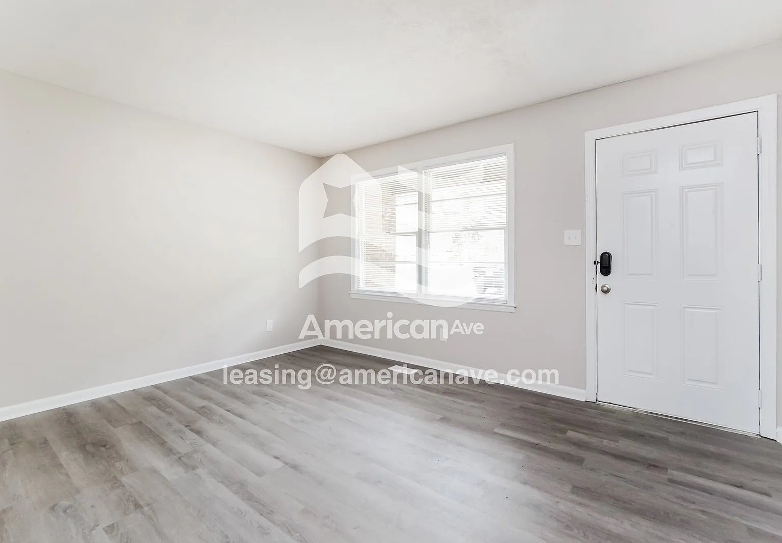 3 bed, 1.5 bath, 1147 sqft, $1,247 — Photo 2