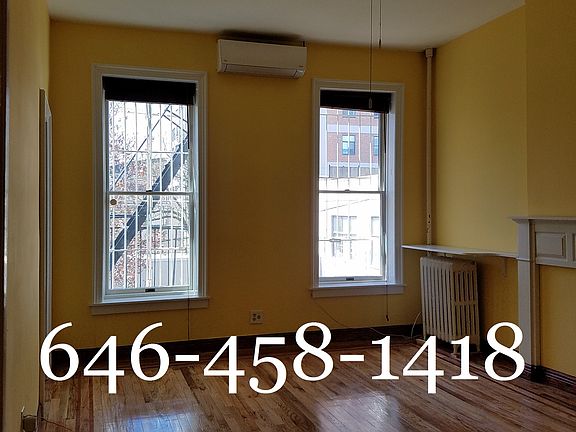 4th image of 530 Carlton Ave