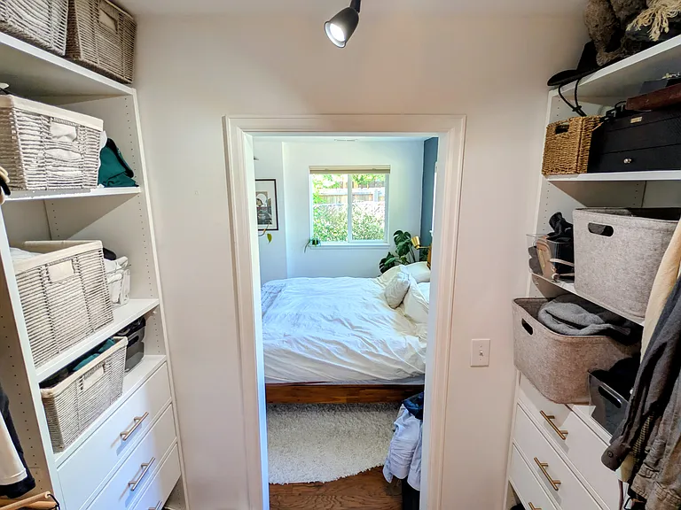 3071 Dexter St — Photo 7