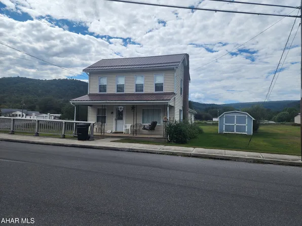 277 Schellsburg St, Hyndman, PA 15545