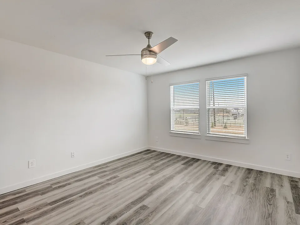 2616 Hudson Hollow Trl