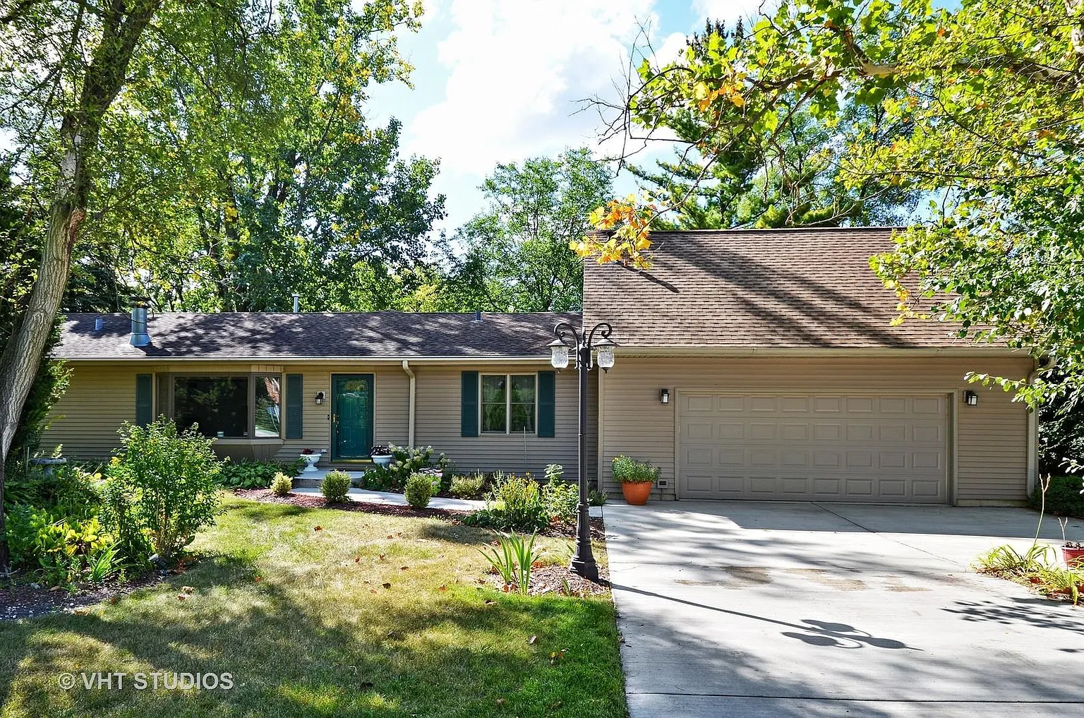 3445 Garden St photo 1