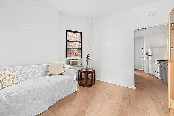 1st image of 53 Stanton St #3BB