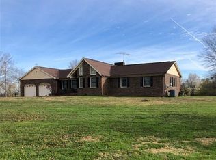 2912 Sigmon Dairy Rd, Newton, NC 28658