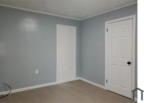 10058 Greensboro St — Photo 7