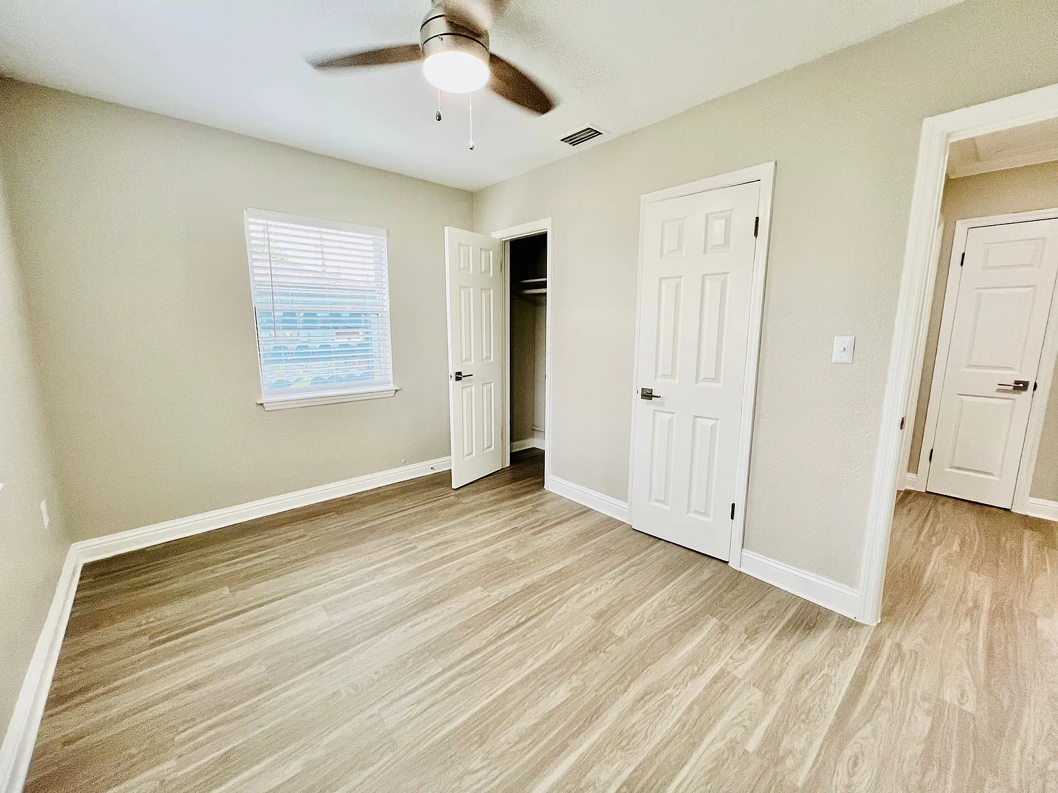 10814 Navajo Dr Unit #27 — Photo 3