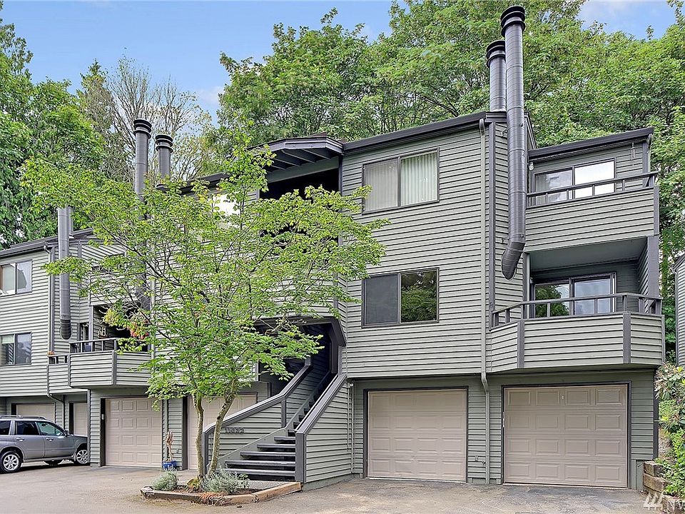 1st image of 11632 NE 70th Pl APT B