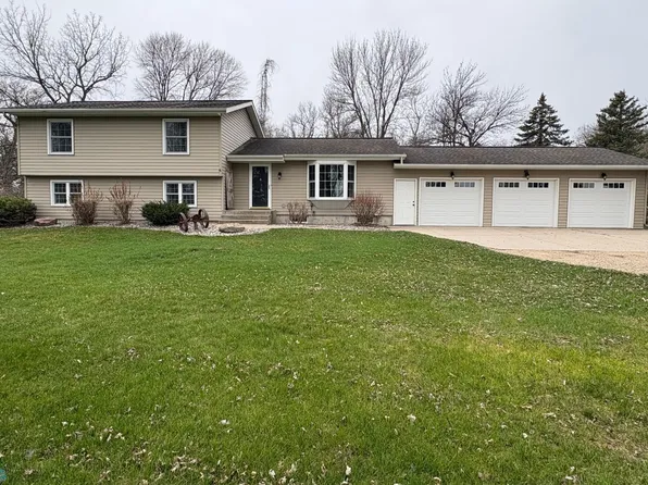 3925 210th Ave, Breckenridge, MN 56520