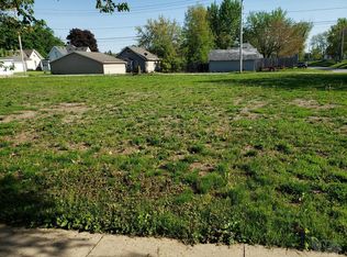610 W Robinson St, Knoxville, IA 50138