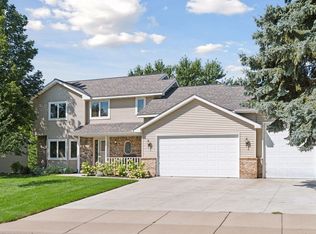 6363 Juneau Ln N, Maple Grove, MN 55311