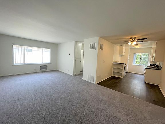 2nd image of 255 S Oakland Ave #8