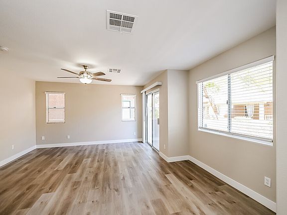 5th image of 5594 Calais Ct
