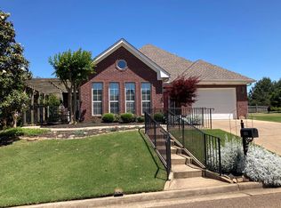 1213 Azalea Cv, Oxford, MS 38655