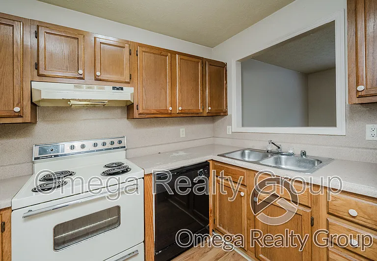 1801 Carson Rd #1 — Photo 11