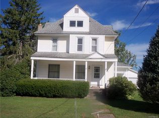7835 Pine St, Franklinville, NY 14737