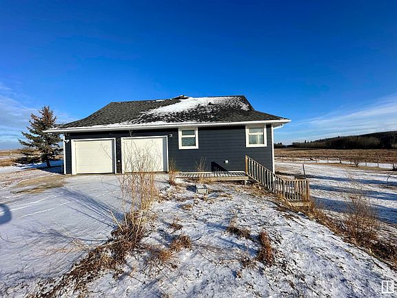 2nd image of 59245 Range Road 121