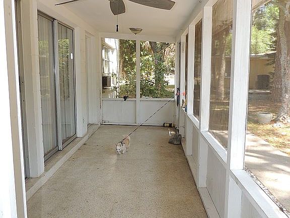 Screen Front Porch- side apt