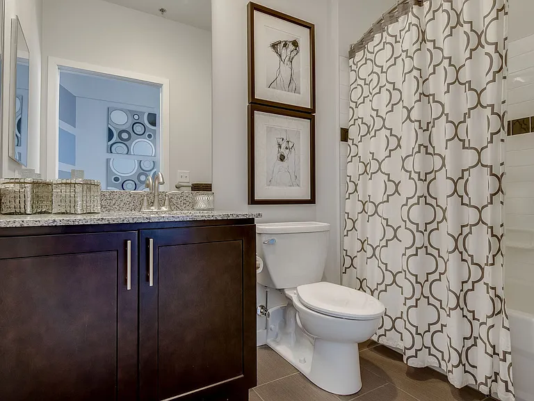 520 Park Avenue — Photo 5