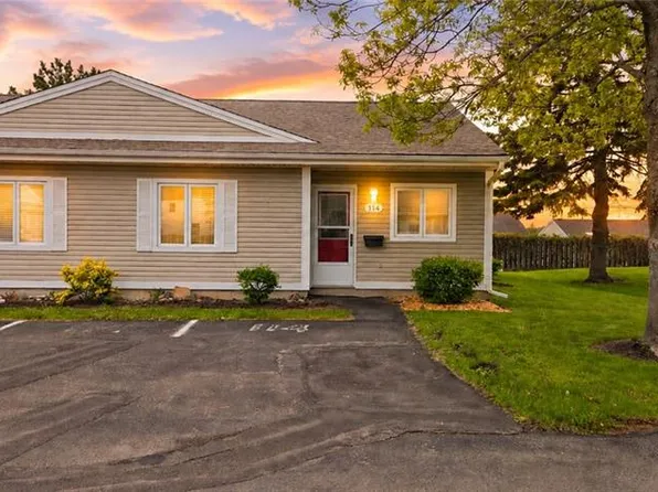 208 Virginia Ave #114, Dieppe, NB E1A 6R7