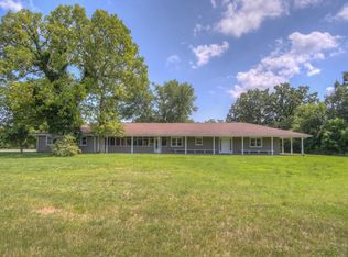 12734 Donnybrook Ln, Carthage, MO 64836