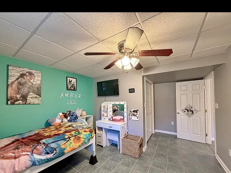 9486 Canary Dr — Photo 10