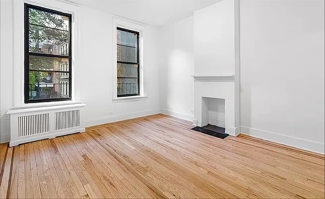 Rented by CitySites Real Estate Group | media 2