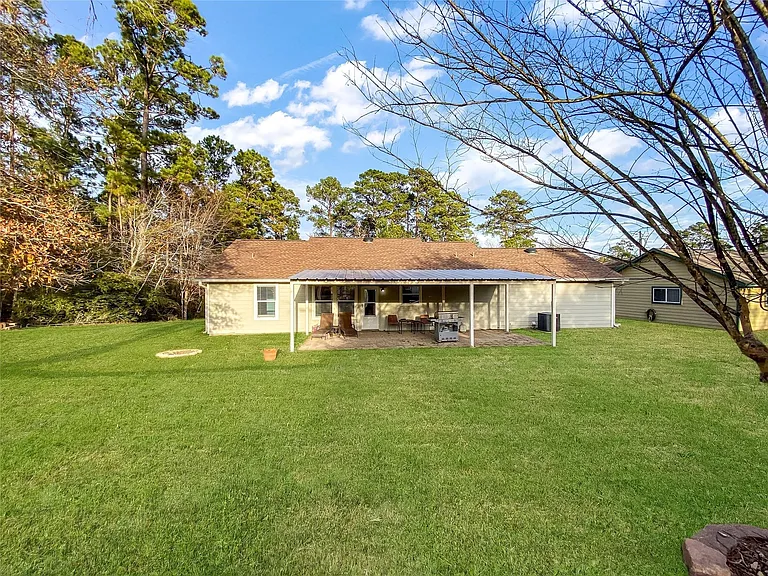 254 E Sunset Dr — Photo 23
