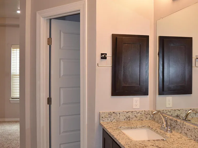 355 Sol Ct — Photo 27
