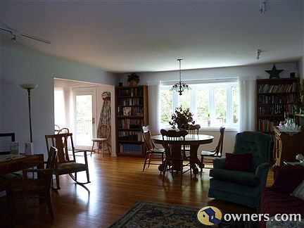 House Living/Dining Room
