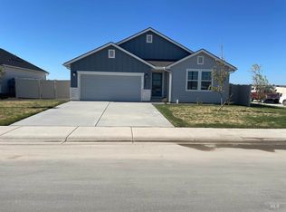 1912 Windhelm St, Caldwell, ID 83605
