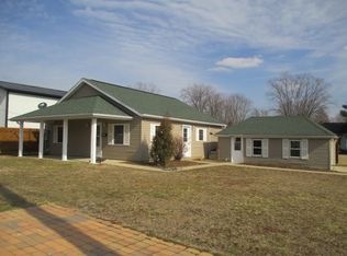 307 Sheridan St, Loogootee, IN