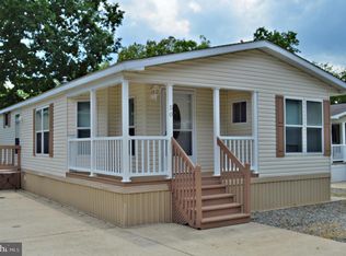 50 Roberts Rd, Toms River, NJ 08755