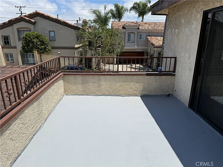 1307 Mackay Ln — Photo 52