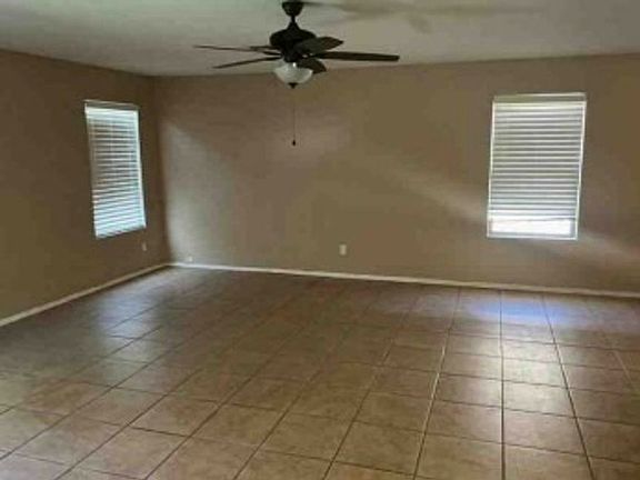 3rd image of 1588 W Swisher Pl