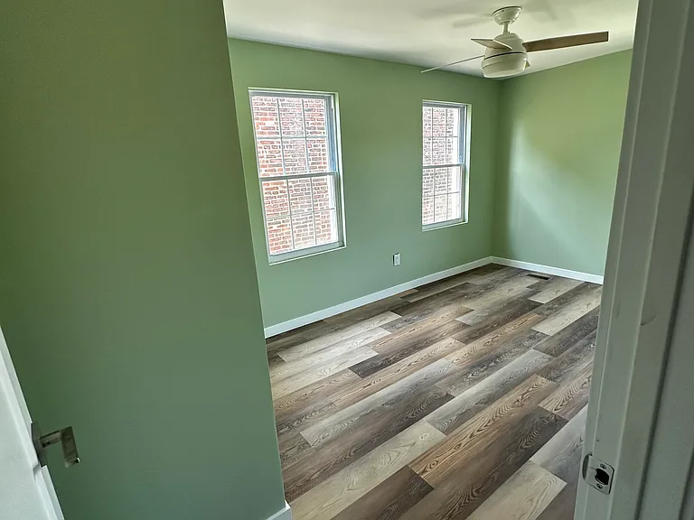 2659 Emerald St — Photo 17
