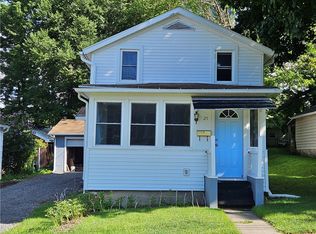 25 Bradford St, Auburn, NY 13021