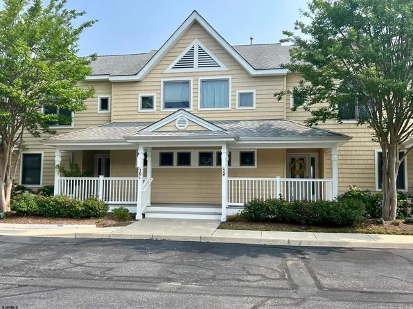 18 Catalina Dr #18, Linwood, NJ 08221