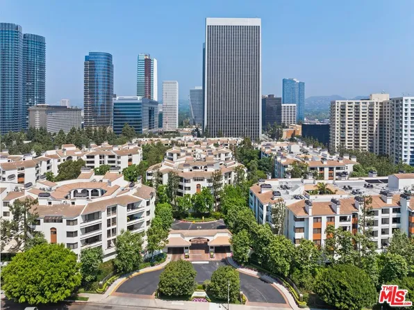 2132 Century Park Ln APT 404, Los Angeles, CA 90067