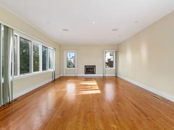 104 Malba Drive image 11 of 25