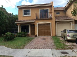 690 SW 7th Ter, Florida City, FL 33034