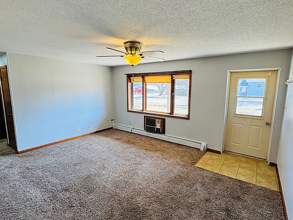2nd image of 223 E Court Ave APT 2