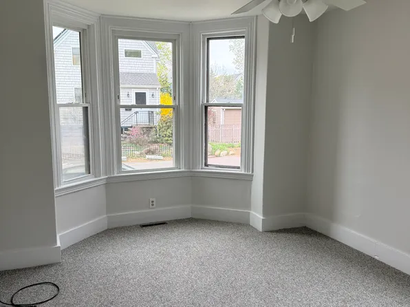 1 Sawin St APT 1, Natick, MA 01760