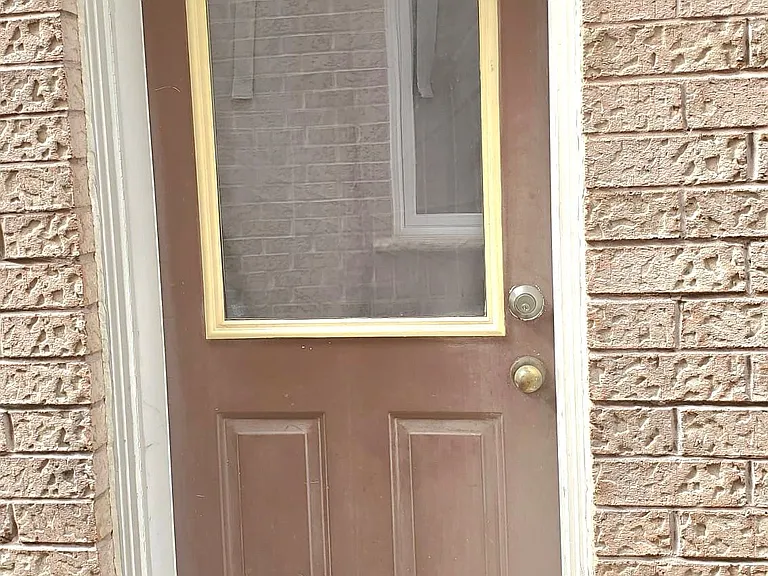 23 Robideau Pl #BASEMENT — Photo 2